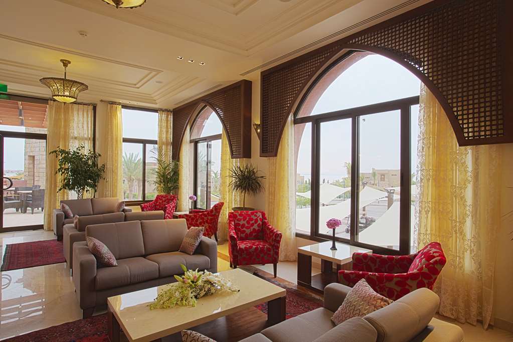 Golden Tulip Sharma Resort Interiør billede