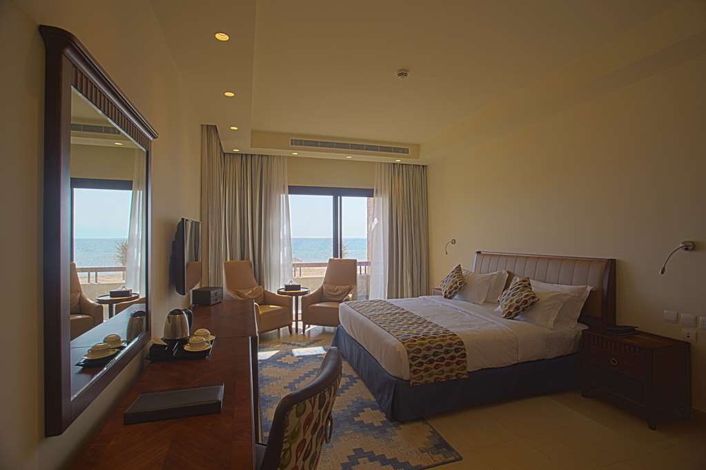 Golden Tulip Sharma Resort Værelse billede