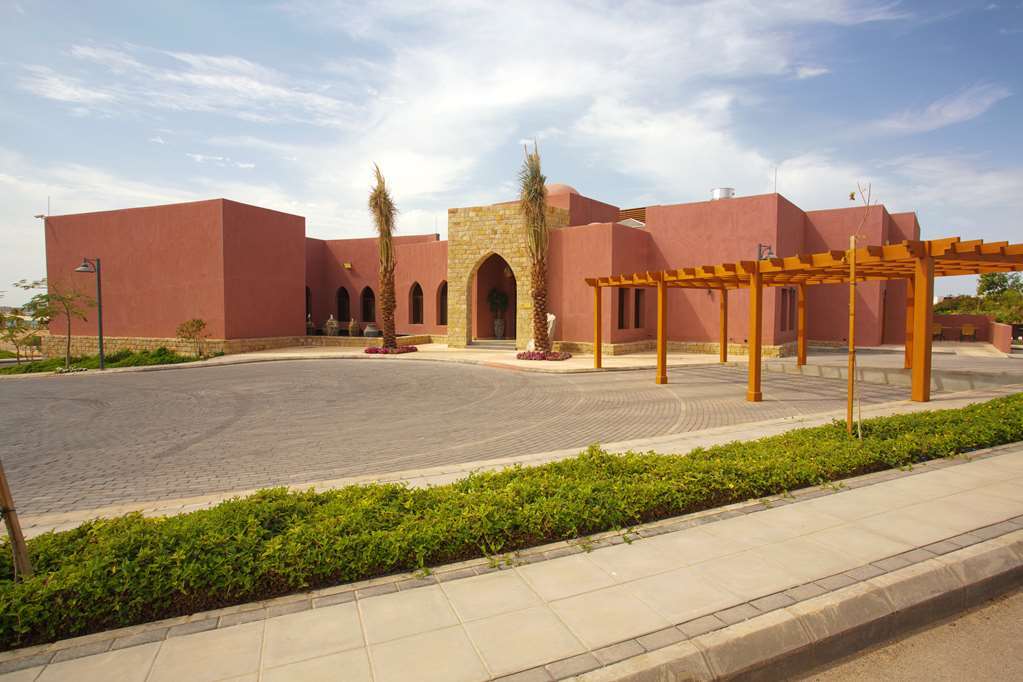 Golden Tulip Sharma Resort Interiør billede